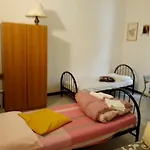 Bed In Guest house