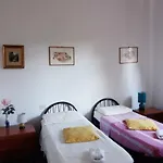 Bed In Guest house