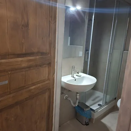 Πανσιόν Bed In 3*