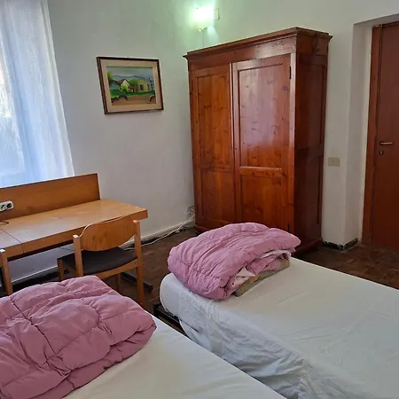 Bed In 3*