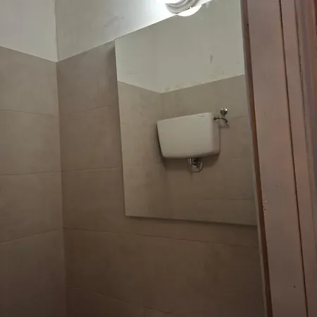 Πανσιόν Bed In 3*
