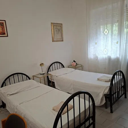 Bed In 3*