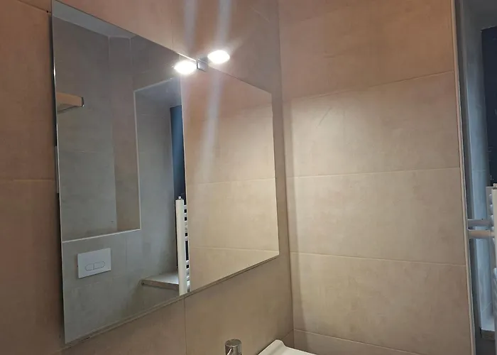 Bed In 3* سيينا