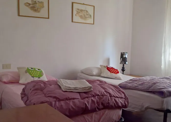 Bed In Πανσιόν 3*