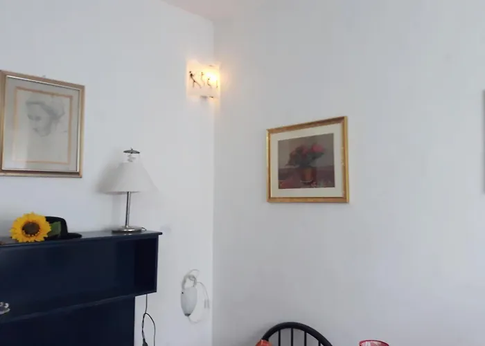 Πανσιόν Bed In 3*