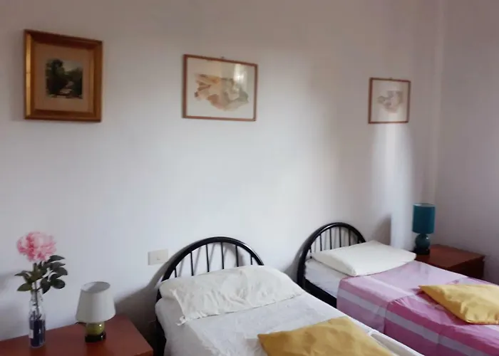 Bed In Πανσιόν Σιένα